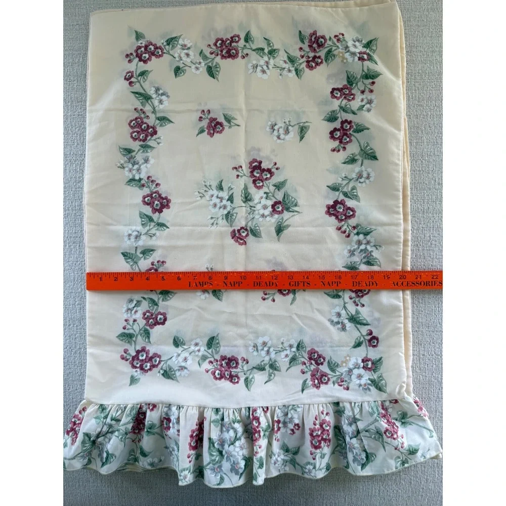 Vtg Set of 4 VTG Springmaid Spring Blossom Floral Ruffle Standard Pillowcases